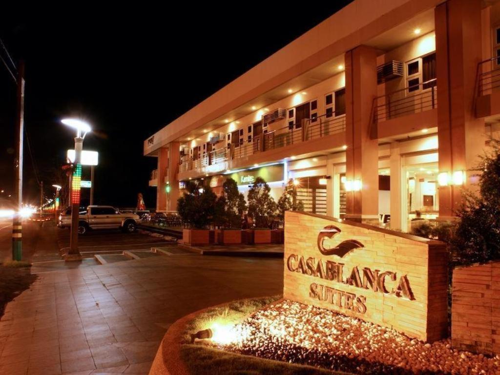 Casablanca Suites Legazpi Buitenkant foto
